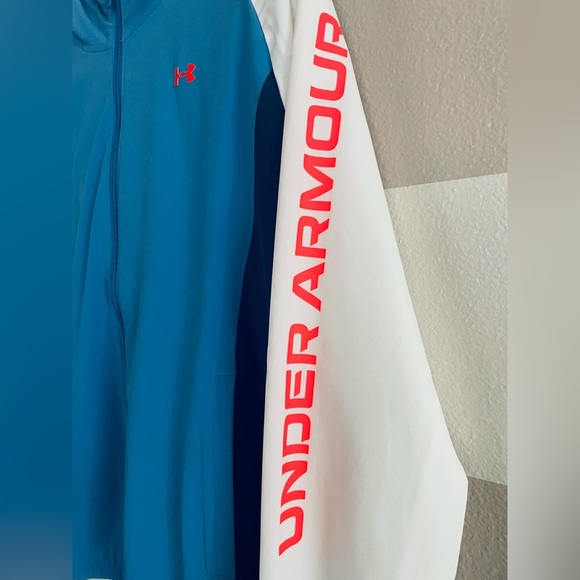 Under Armour Blue and White Windbreaker Jacket - Picture 9 of 10